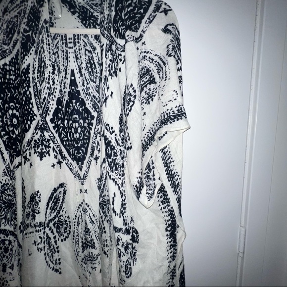 Cape one size fits all - Picture 4 of 8